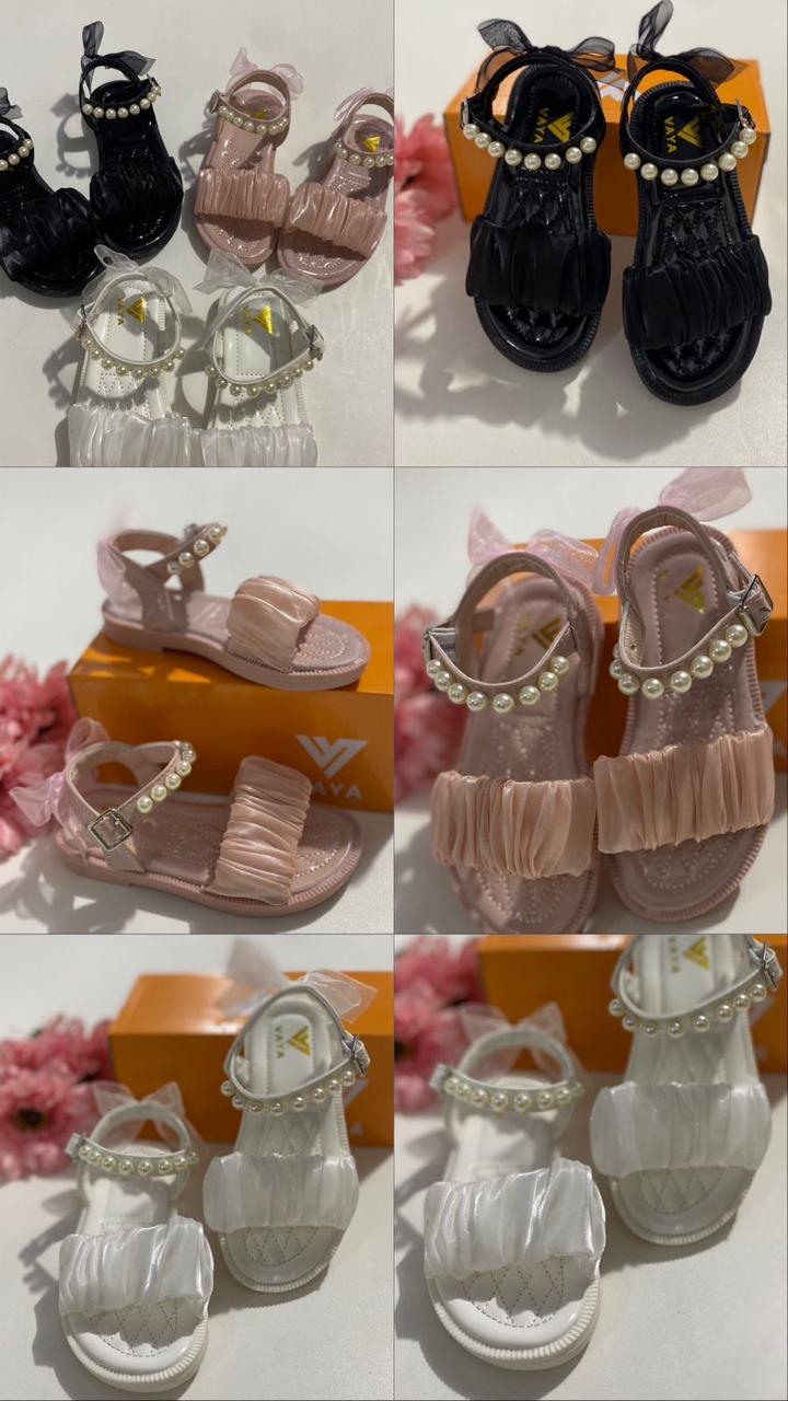 Sandalias para criatura 