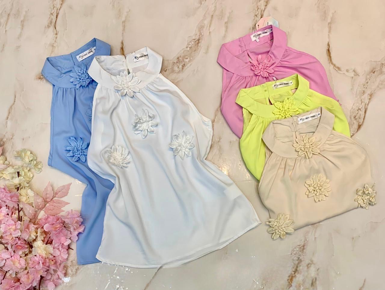 Blusa social con detalles en 3D