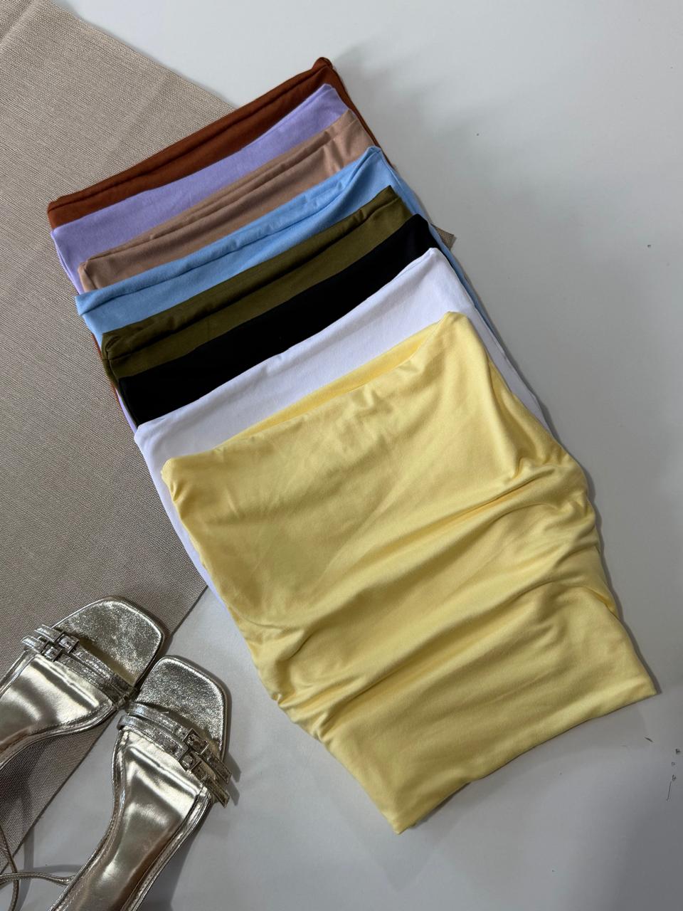 En strapless, también a solo 20.000gs. Algodón, doble forro