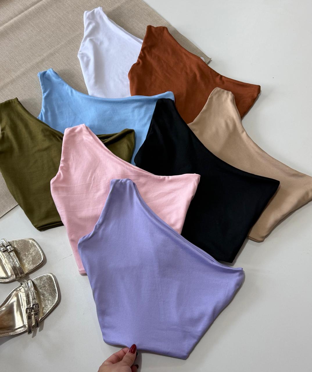 Topcitos en algodón, doble forro. De un hombro