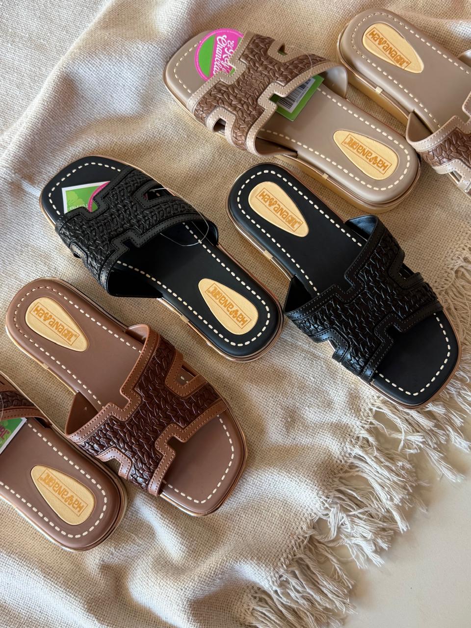 Más 1 modelito bello goma liviano y cómodo