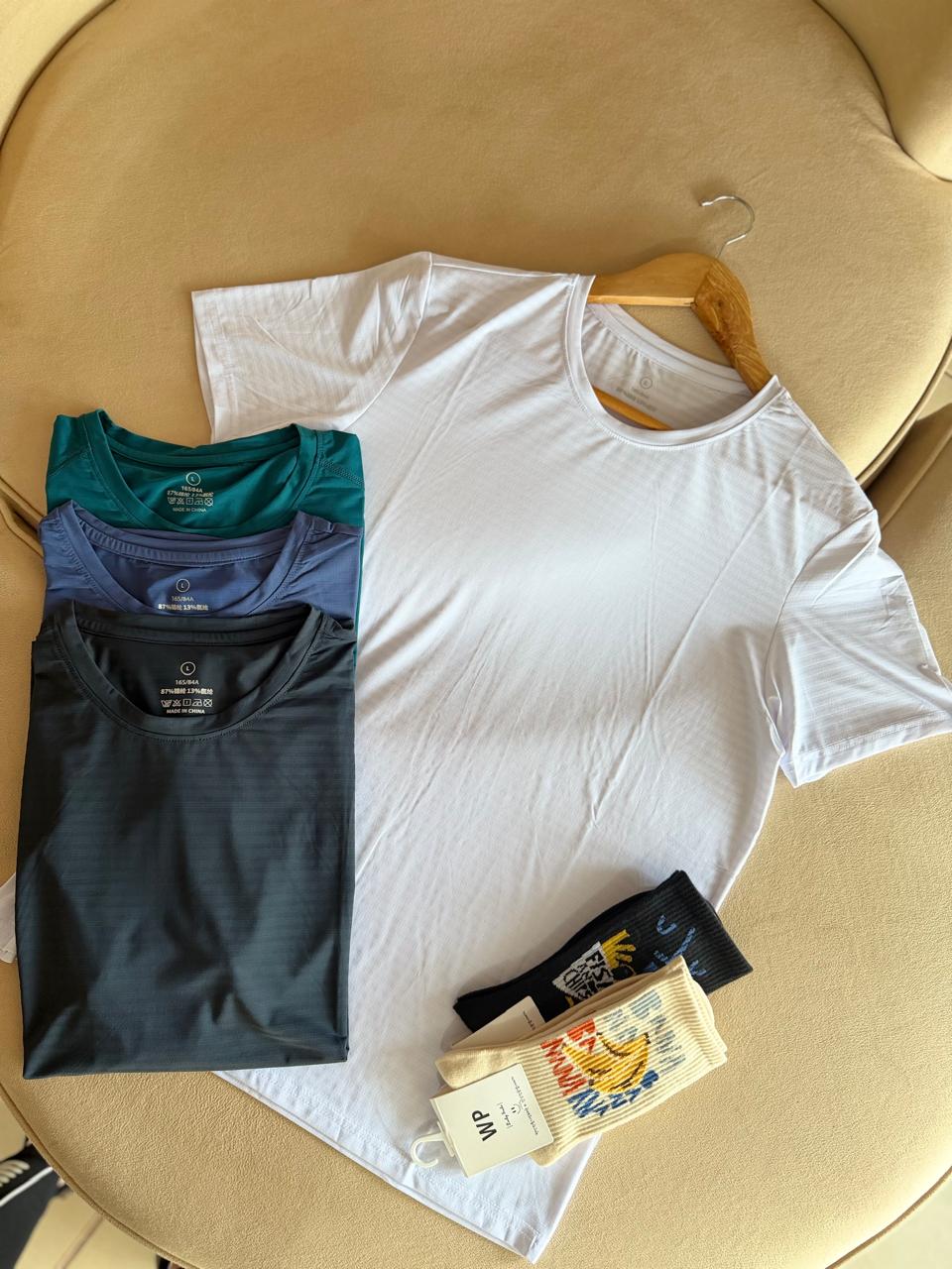 Remera deportiva caballero muchos tonos