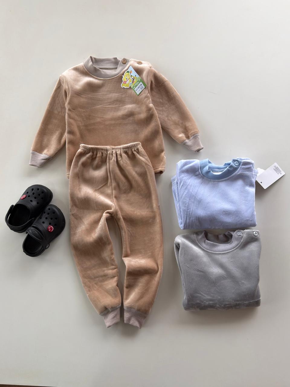 Conjunto liso para bebé (Frisado)